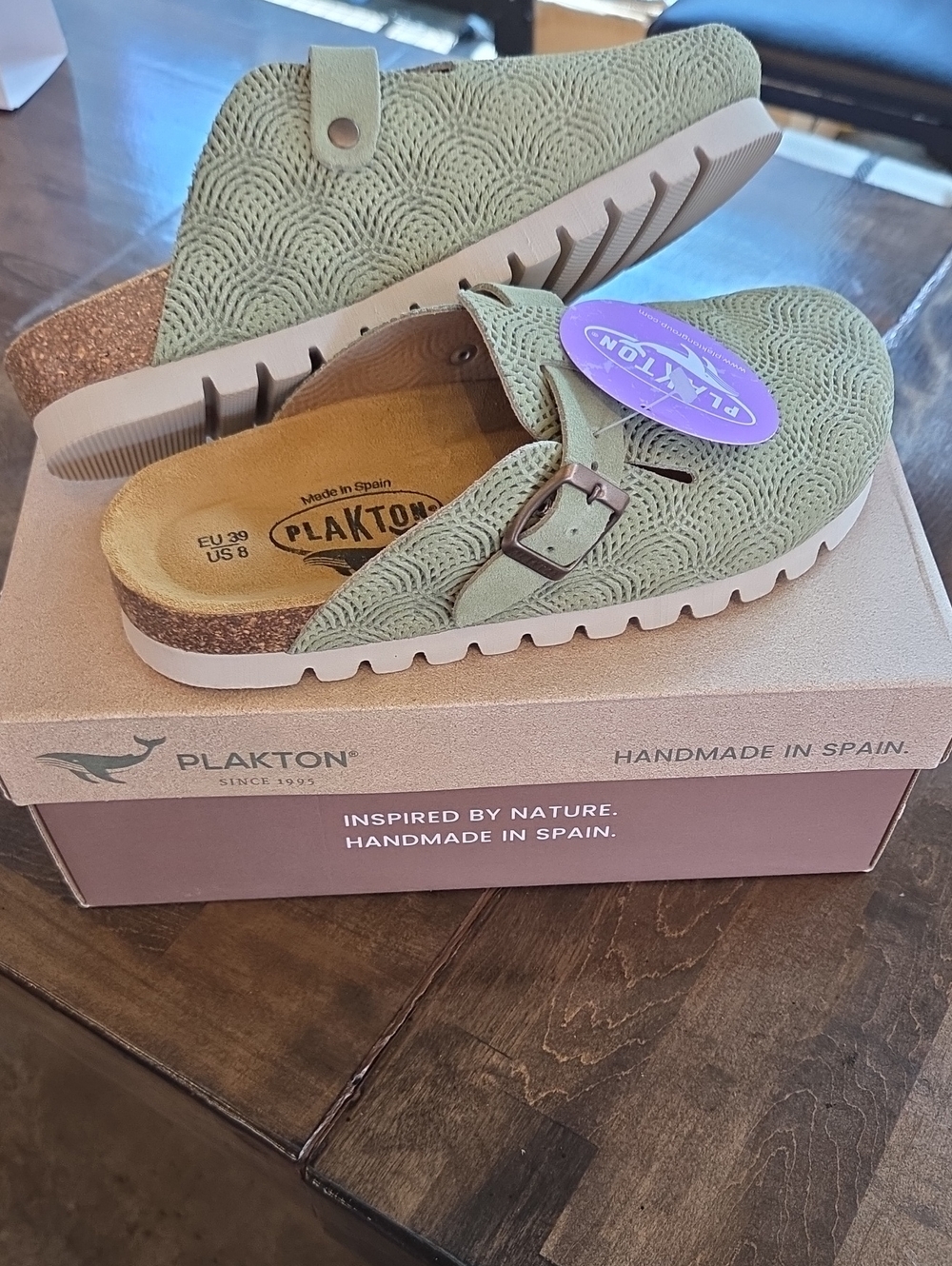 Plakton Size 8 Women's Sage Green Textured Slip-On Clogs NEW